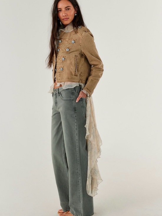 Free People Denim - Free People Tennessee Low Rise Boyfriend Jeans, size 26, perfect condition